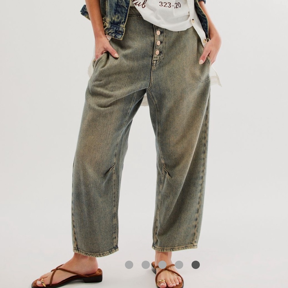 We The Free / Free People OSAKA cropped jeans Size 29. Color “Spearmint”